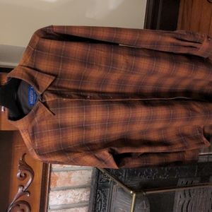Red plaid Pendleton Lodge shirt - large long